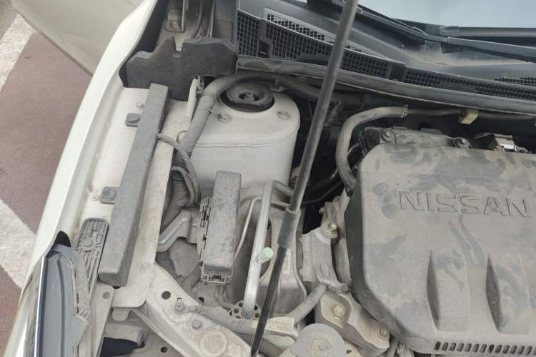 Used Venucia D60 2018 1.6L CVT Smart Connect Elite Edition Engine Bay Right