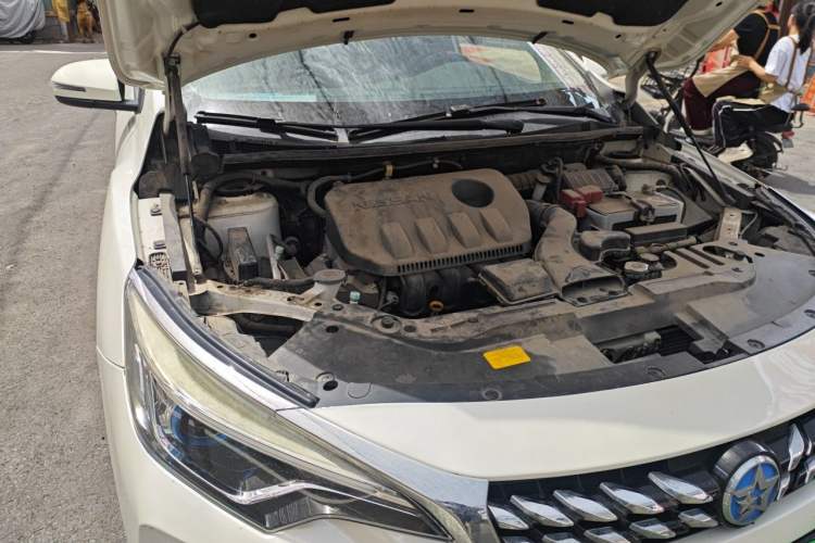Used Venucia D60 2018 1.6L CVT Smart Connect Elite Edition Engine Bay Right