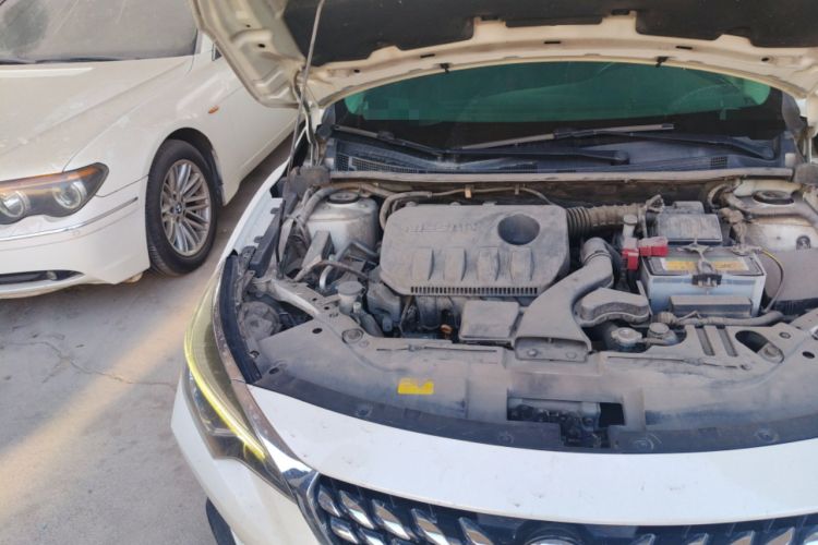 Used Venucia D60 2018 1.6L CVT Smart Connect Elite Edition Engine Bay Right