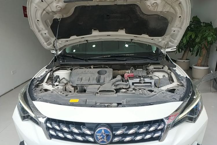 Used Venucia D60 2018 1.6L CVT Smart Connect Elite Edition Engine Bay
