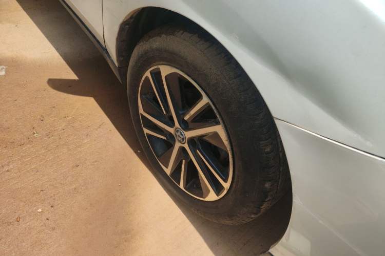 Used Venucia D60 2018 1.6L CVT Smart Connect Elite Edition Exterior 1