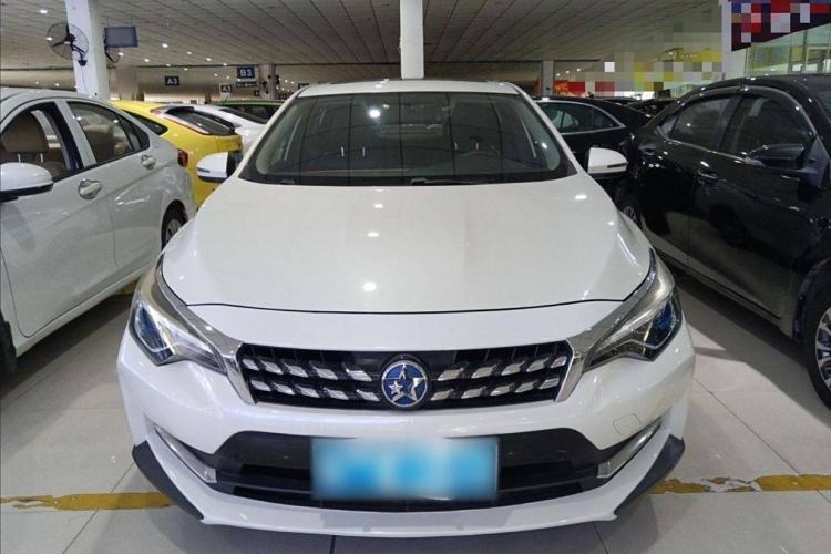 Used Venucia D60 2018 1.6L CVT Smart Connect Elite Edition Exterior 1