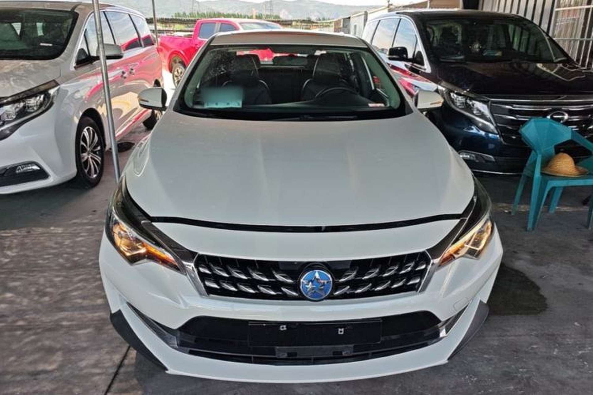 Used Venucia D60 2018 1.6L Manual Smart Connect Elite Edition Front