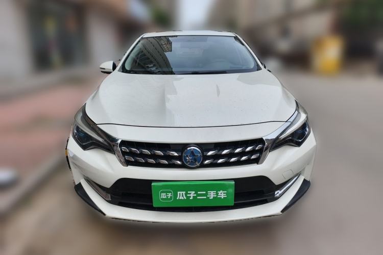 Used Venucia D60 2018 1.6L Manual Smart Connect Elite Edition Front