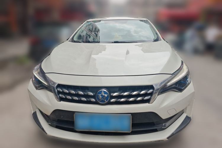 Used Venucia D60 2018 1.6L CVT Smart Connect Elite Edition Front