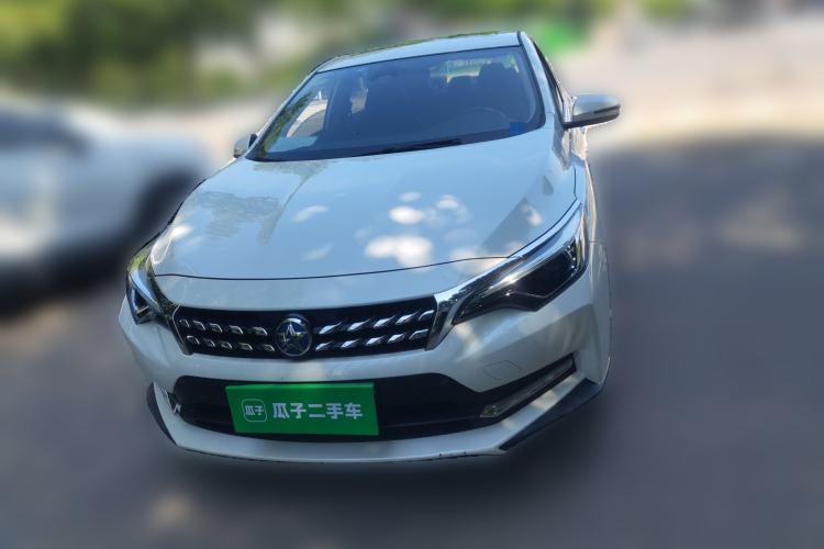 Used Venucia D60 2018 1.6L Manual Smart Connect Elite Edition Front