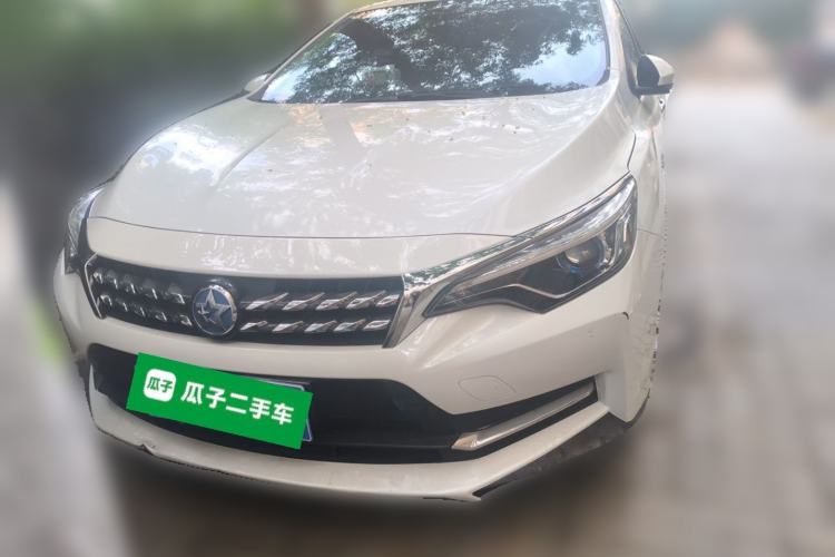 Used Venucia D60 2018 1.6L CVT Smart Connect Elite Edition Front