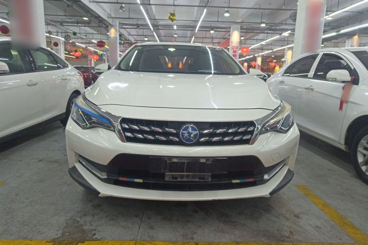 Used Venucia D60 2018 1.6L CVT Smart Connect Elite Edition Front