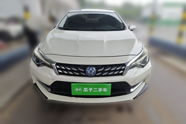 Used Venucia D60 2018 1.6L CVT Smart Connect Elite Edition Front