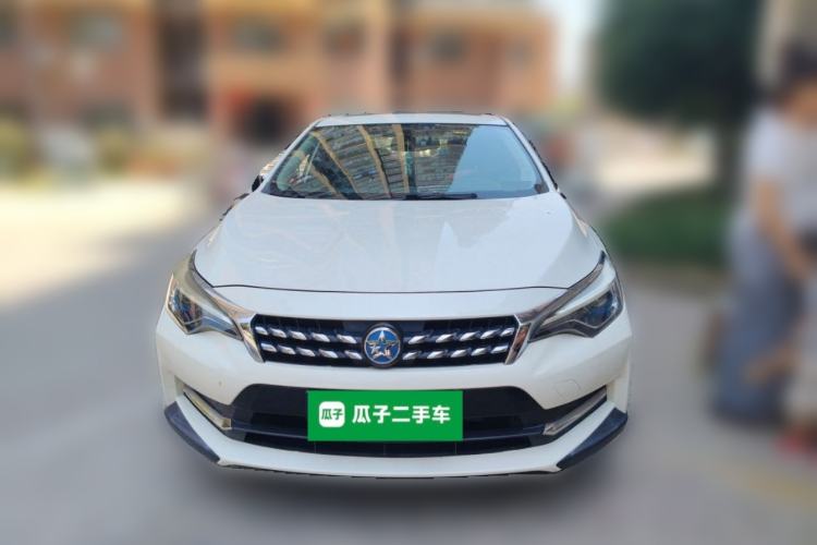 Used Venucia D60 2018 1.6L Manual Smart Connect Elite Edition Front