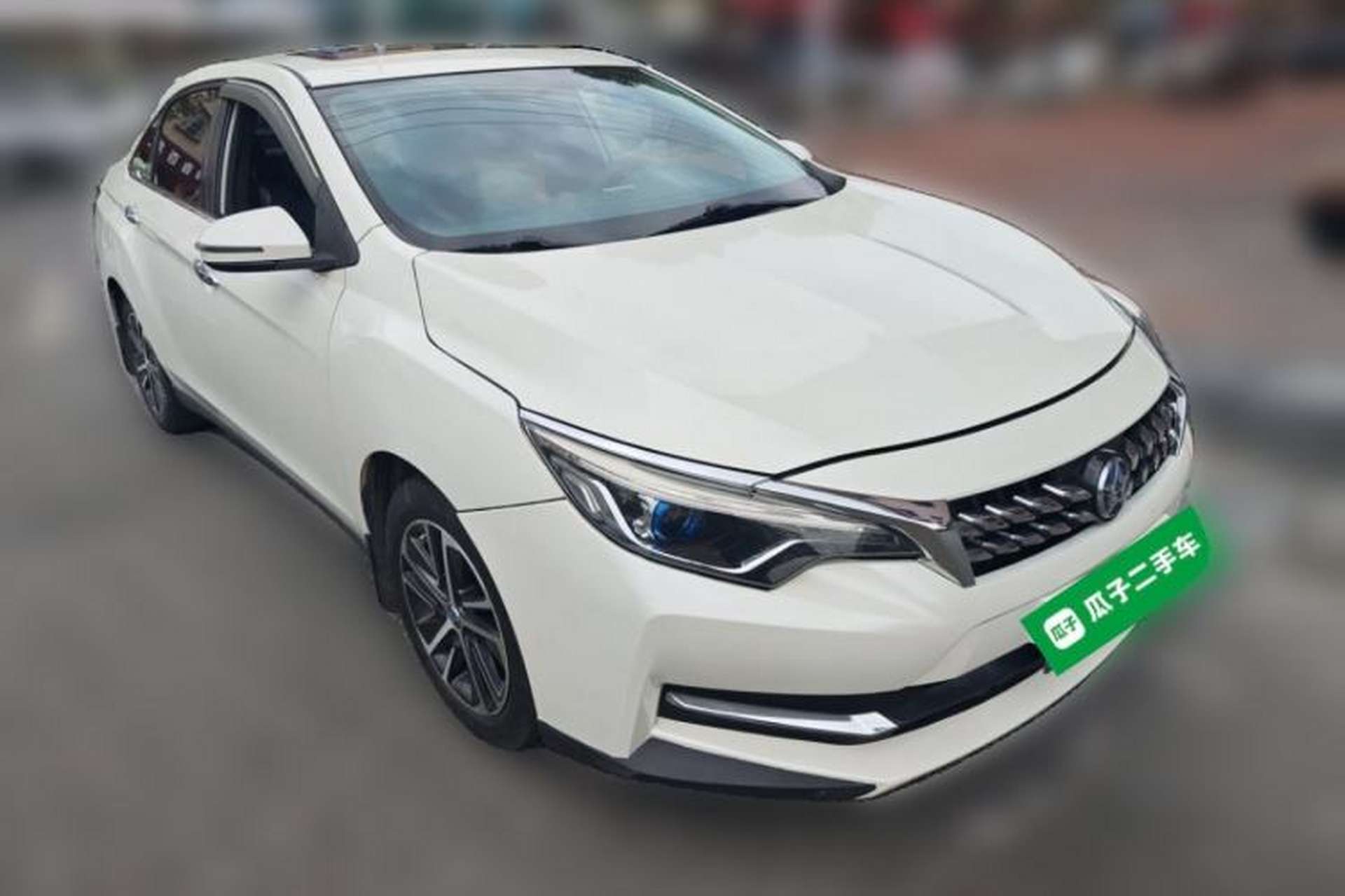 Used Venucia D60 2018 1.6L CVT Smart Connect Elite Edition Front Right 45 Deg