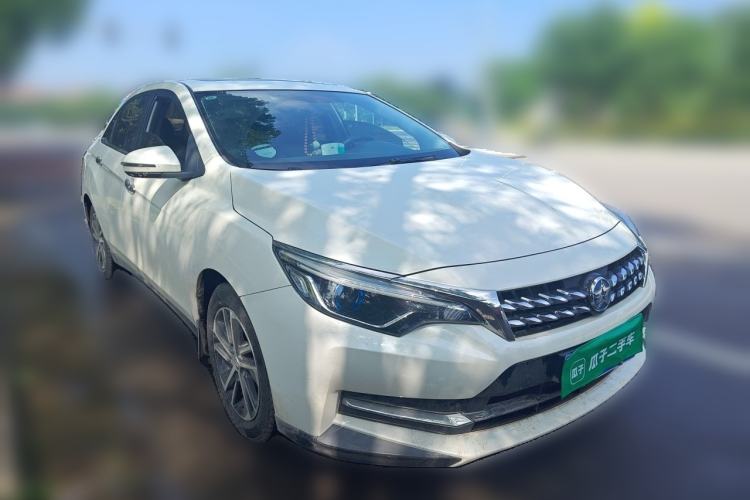 Used Venucia D60 2018 1.6L CVT Smart Connect Elite Edition Front Right 45 Deg
