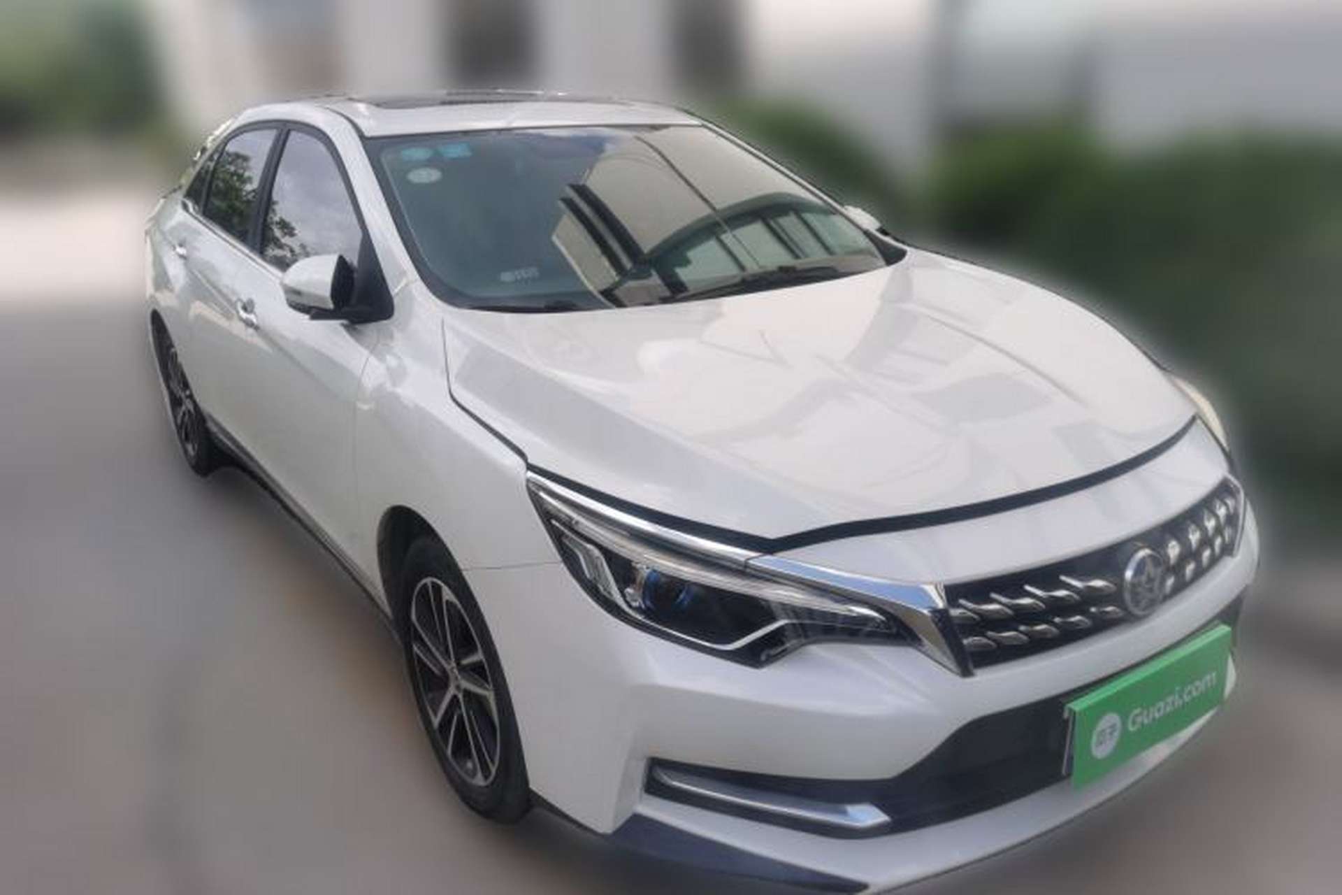 Used Venucia D60 2018 1.6L CVT Smart Connect Elite Edition Front Right 45 Deg