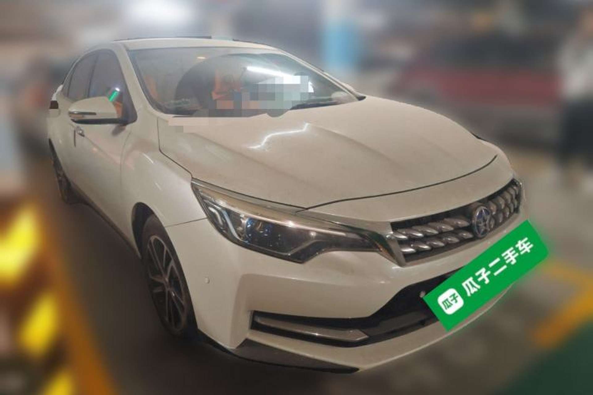 Used Venucia D60 2018 1.6L CVT Smart Connect Elite Edition Front Right 45 Deg