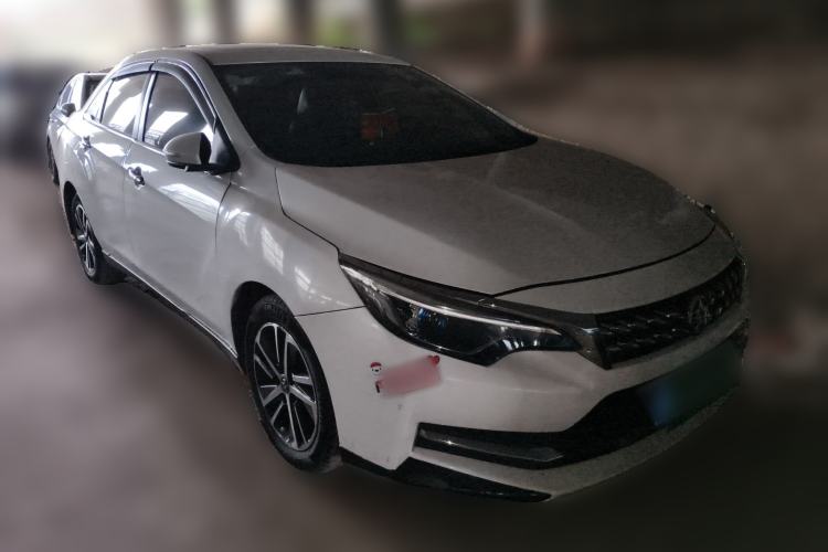 Used Venucia D60 2018 1.6L Manual Smart Connect Elite Edition Front Right 45 Deg