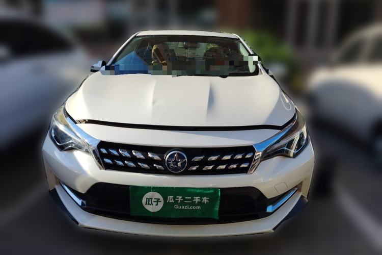 Used Venucia D60 2018 1.6L Manual Smart Connect Elite Edition Front