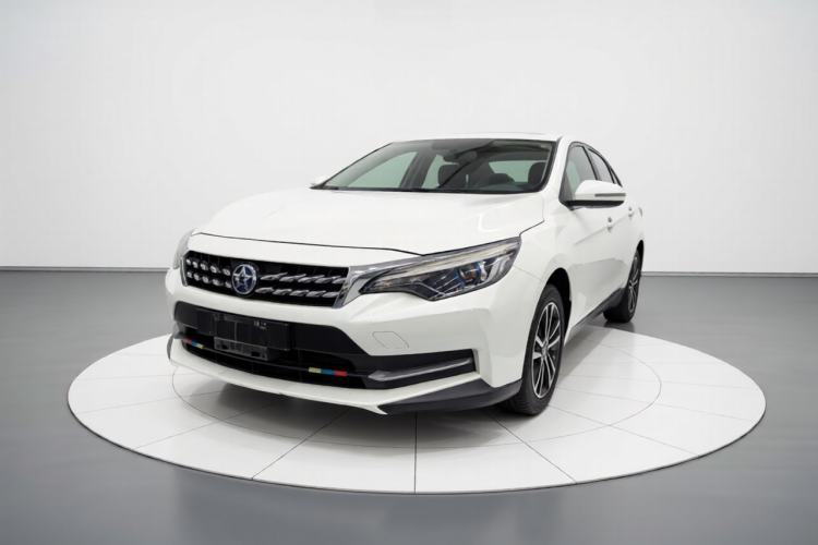 Used Venucia D60 2018 1.6L CVT Smart Connect Elite Edition Guazi used car, China used car export, Used car for sale, Used cars, Cheapest cars for sale