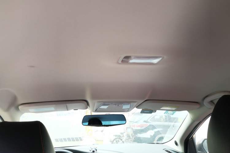 Used Venucia D60 2018 1.6L Manual Comfort Edition Headliner