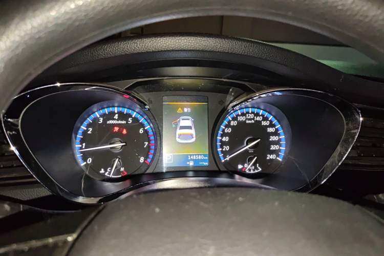 Used Venucia D60 2018 1.6L CVT Smart Connect Elite Edition Instrument Cluster