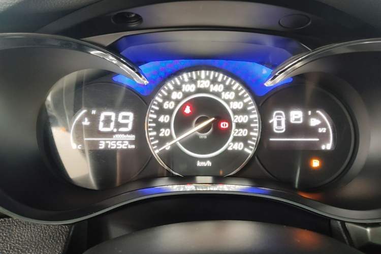Used Venucia D60 2018 1.6L CVT Comfort Edition Instrument Cluster