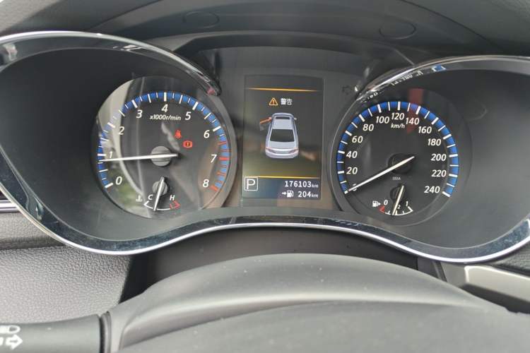 Used Venucia D60 2018 1.6L CVT Smart Connect Elite Edition Instrument Cluster