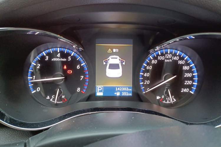 Used Venucia D60 2018 1.6L CVT Smart Connect Luxury Edition Instrument Cluster