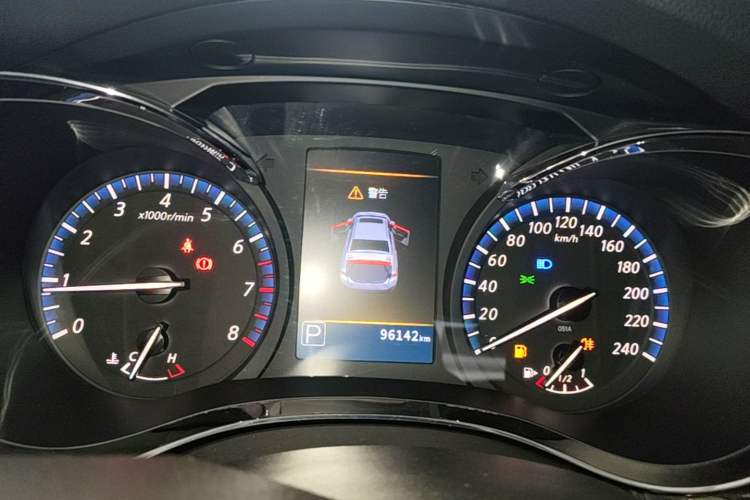 Used Venucia D60 2018 1.6L CVT Smart Connect Elite Edition Instrument Cluster