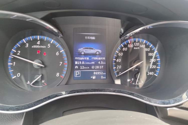 Used Venucia D60 2018 1.6L CVT Smart Connect Elite Edition Instrument Cluster