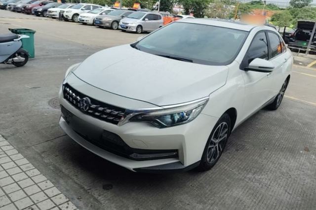 Used Venucia D60 2018 1.6L CVT Smart Connect Elite Edition