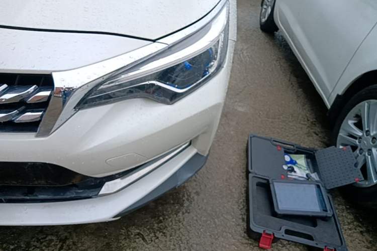 Used Venucia D60 2018 1.6L Manual Smart Connect Elite Edition Left Front Headlight