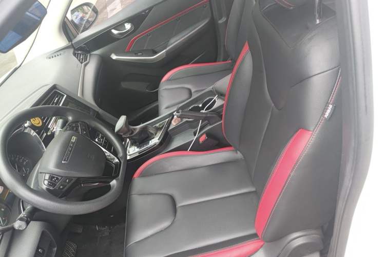 Used Venucia D60 2018 1.6L CVT Smart Connect Elite Edition Left Front Seat