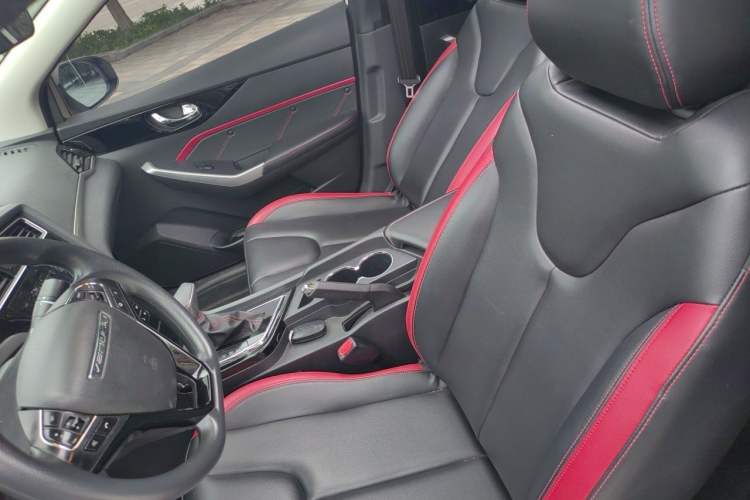 Used Venucia D60 2018 1.6L CVT Smart Connect Elite Edition Left Front Seat