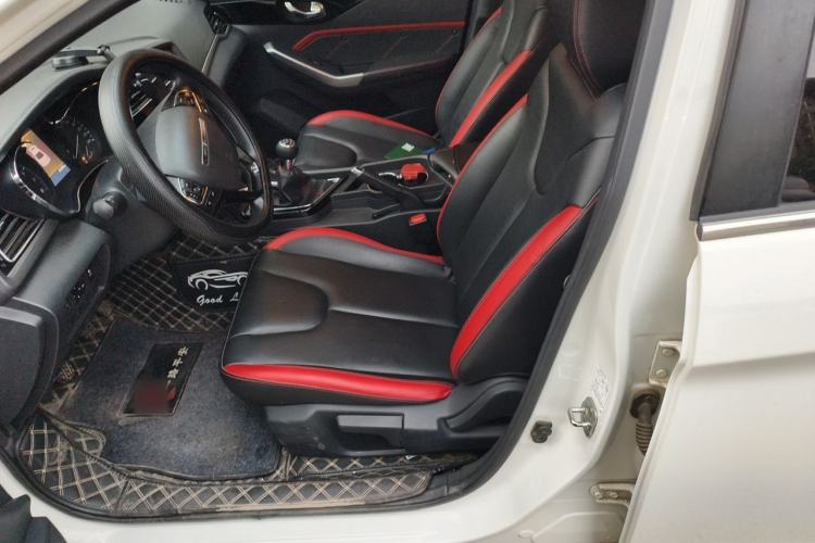 Used Venucia D60 2018 1.6L Manual Smart Connect Elite Edition Left Front Seat