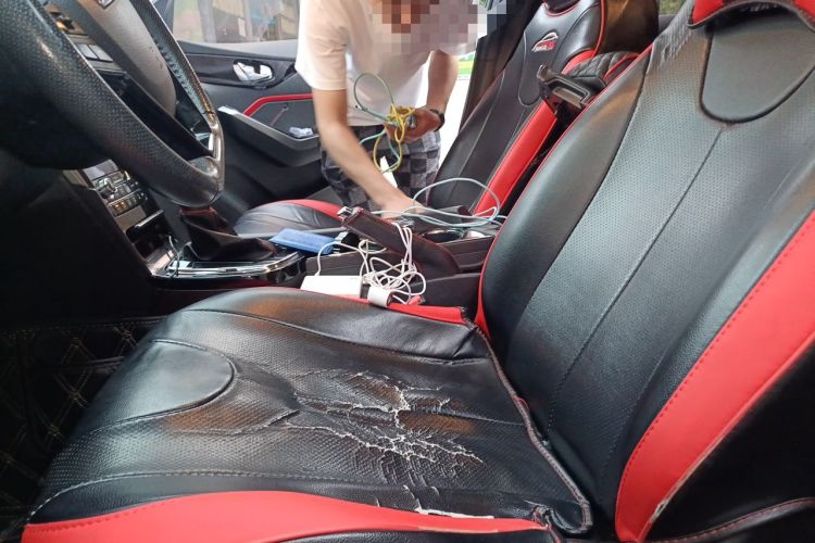 Used Venucia D60 2018 1.6L CVT Smart Connect Luxury Edition Left Front Seat