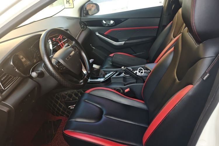 Used Venucia D60 2018 1.6L CVT Smart Connect Elite Edition Left Front Seat