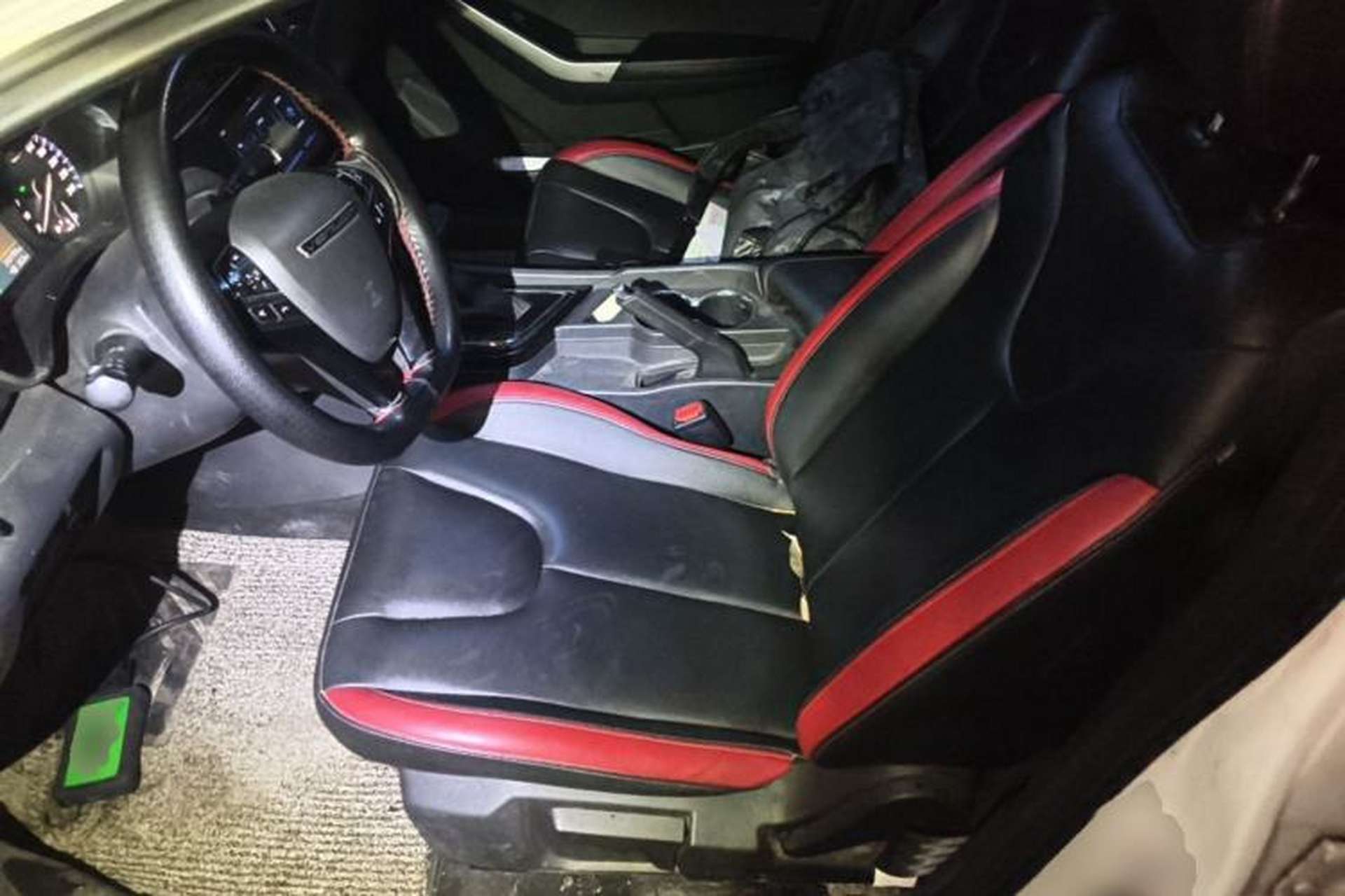 Used Venucia D60 2018 1.6L CVT Smart Connect Elite Edition Left Front Seat