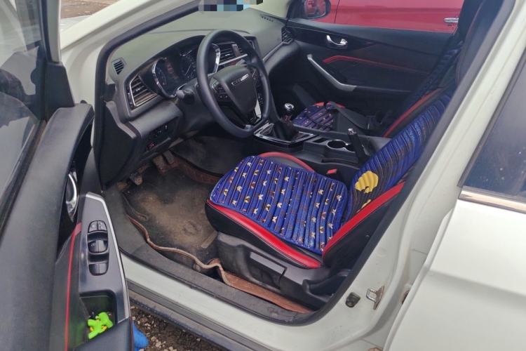 Used Venucia D60 2018 1.6L Manual Smart Connect Elite Edition Left Front Seat