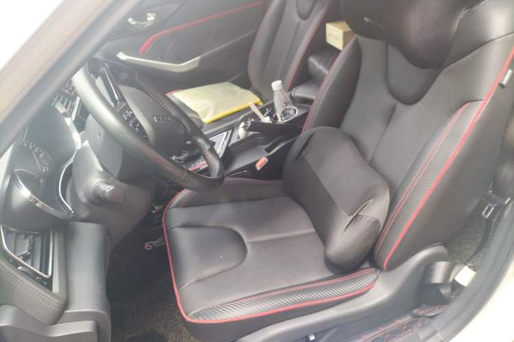 Used Venucia D60 2018 1.6L CVT Smart Connect Luxury Edition Left Front Seat