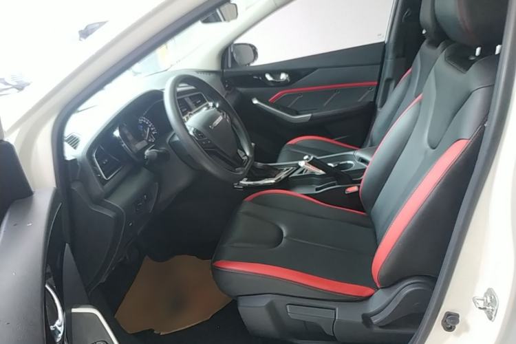 Used Venucia D60 2018 1.6L CVT Smart Connect Elite Edition Left Front Seat