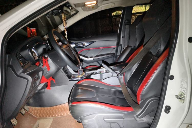 Used Venucia D60 2018 1.6L Manual Smart Connect Elite Edition Left Front Seat
