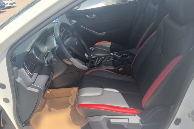 Used Venucia D60 2018 1.6L Manual Smart Connect Elite Edition Left Front Seat