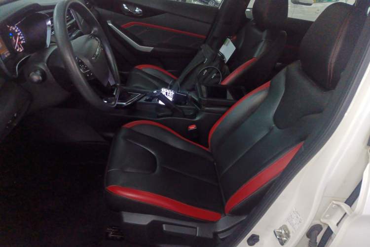 Used Venucia D60 2018 1.6L CVT Smart Connect Elite Edition Left Front Seat