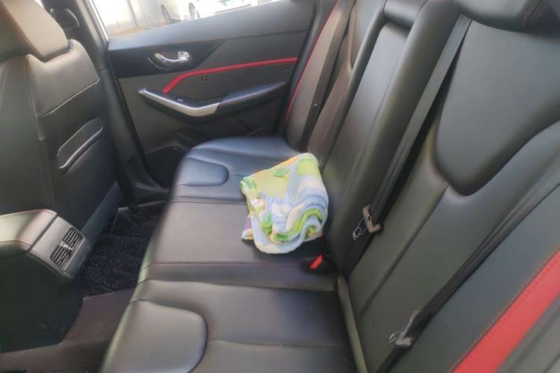 Used Venucia D60 2018 1.6L CVT Smart Connect Elite Edition Left Rear Seat
