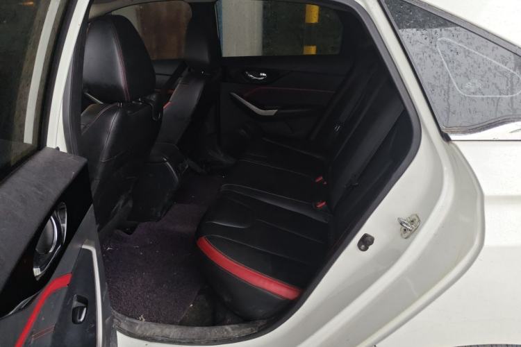 Used Venucia D60 2018 1.6L CVT Smart Connect Elite Edition Left Rear Seat
