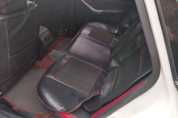 Used Venucia D60 2018 1.6L CVT Smart Connect Elite Edition Left Rear Seat