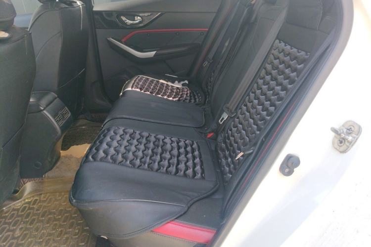 Used Venucia D60 2018 1.6L CVT Smart Connect Elite Edition Left Rear Seat