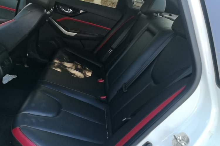 Used Venucia D60 2018 1.6L CVT Smart Connect Elite Edition Left Rear Seat