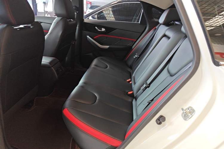 Used Venucia D60 2018 1.6L CVT Smart Connect Elite Edition Left Rear Seat