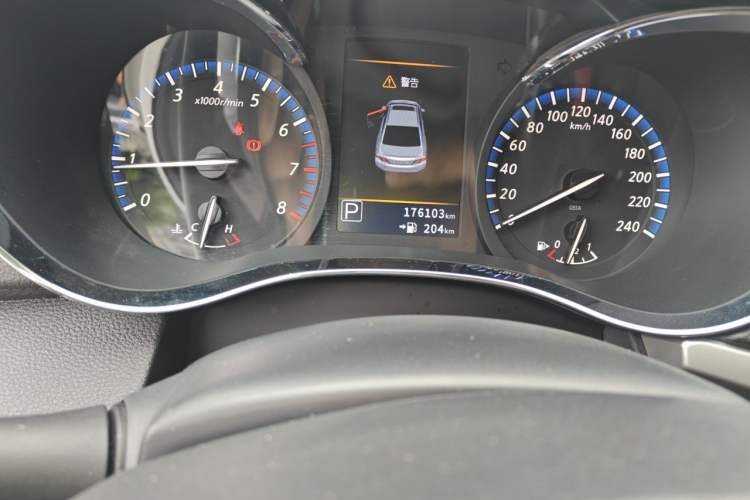Used Venucia D60 2018 1.6L CVT Smart Connect Elite Edition Odometer Close Up