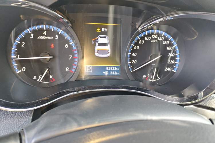 Used Venucia D60 2018 1.6L CVT Smart Connect Elite Edition Odometer Close Up